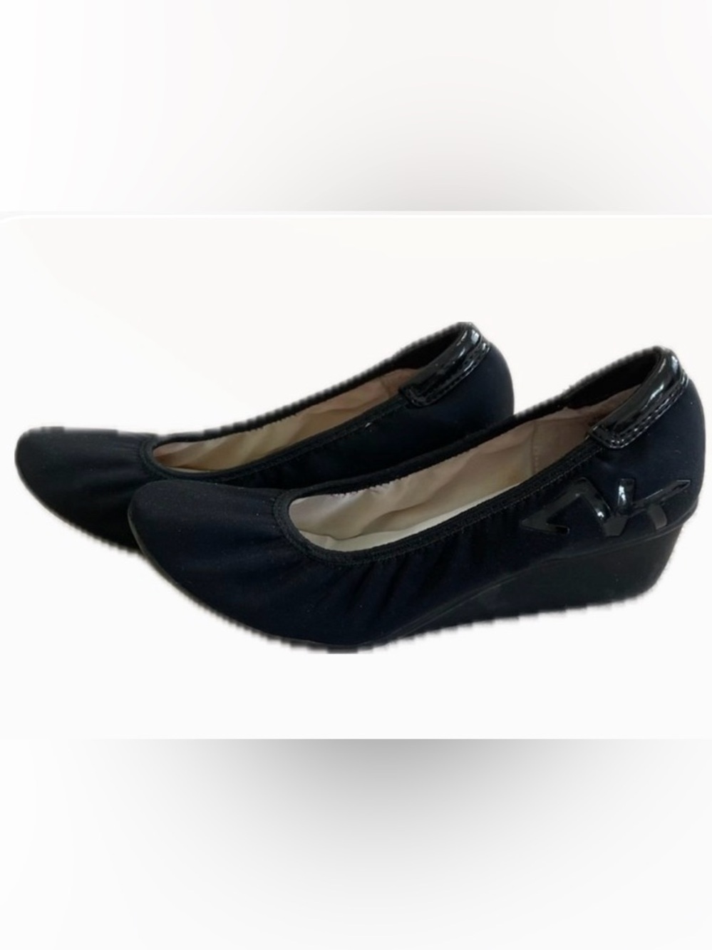 Anne Klein Sport Slip-On Wedged Style Flats Size 7M
